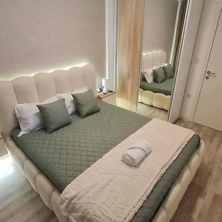 Luxury - Center * Paraćin