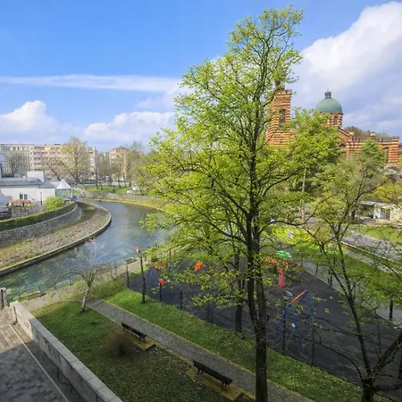 Luxury - Center Paraćin