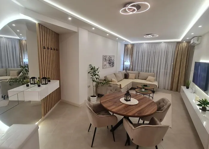 Luxury - Center * Paraćin